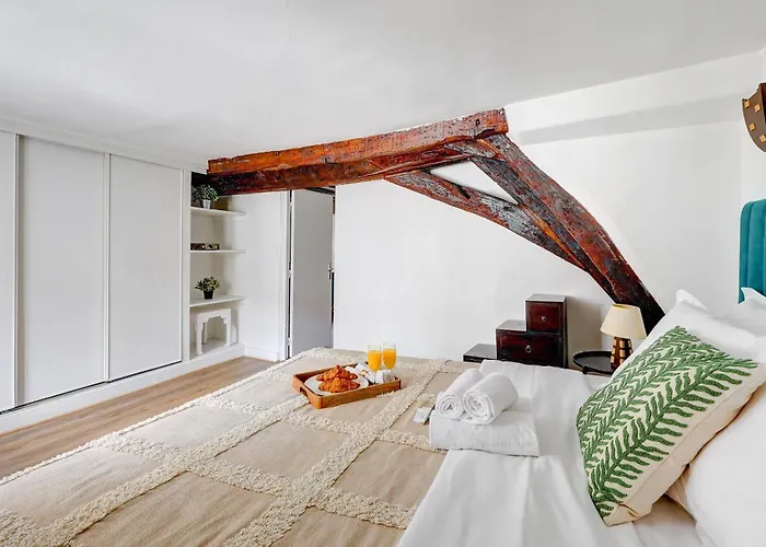 Ile Saint-louis - 2br - Cityapartmentstay *