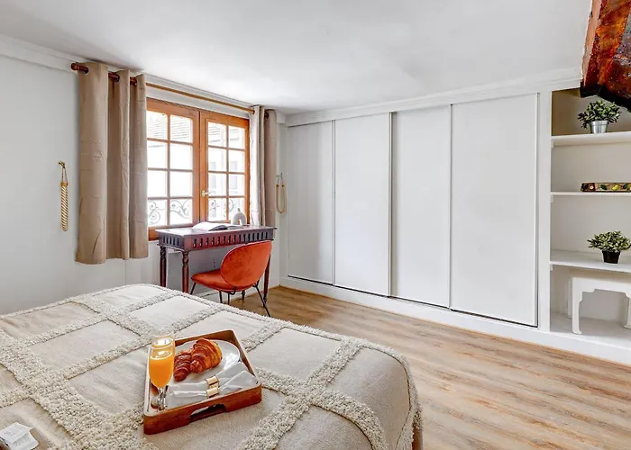 Ile Saint-louis - 2br - Cityapartmentstay Apartment *